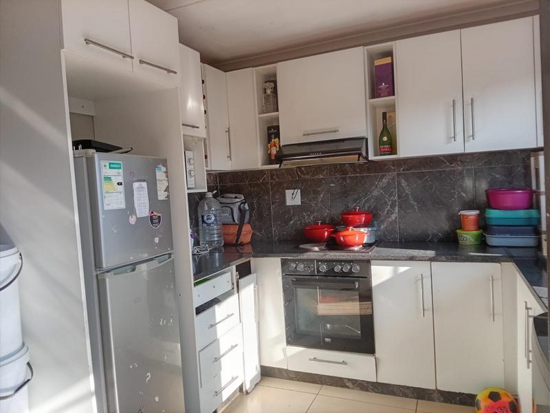 2 Bedroom Property for Sale in Umhlathuze KwaZulu-Natal