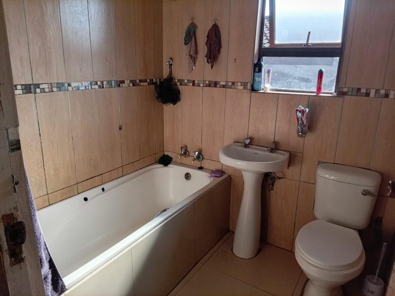 2 Bedroom Property for Sale in Umhlathuze KwaZulu-Natal