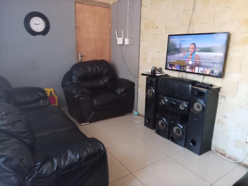2 Bedroom Property for Sale in Umhlathuze KwaZulu-Natal