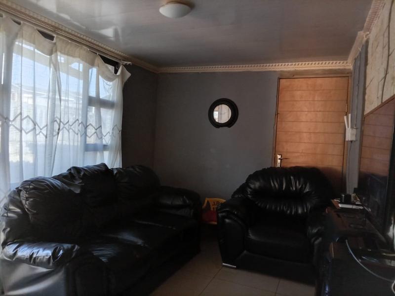 2 Bedroom Property for Sale in Umhlathuze KwaZulu-Natal