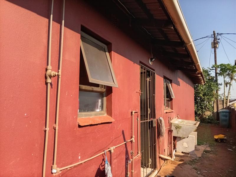 2 Bedroom Property for Sale in Umhlathuze KwaZulu-Natal
