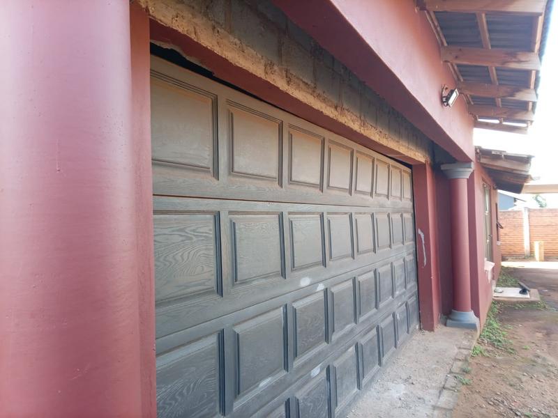2 Bedroom Property for Sale in Umhlathuze KwaZulu-Natal