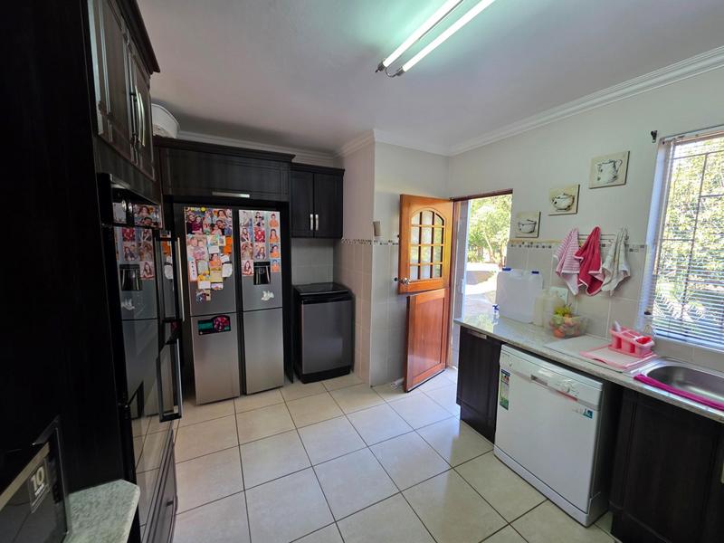 3 Bedroom Property for Sale in Huttenheights KwaZulu-Natal