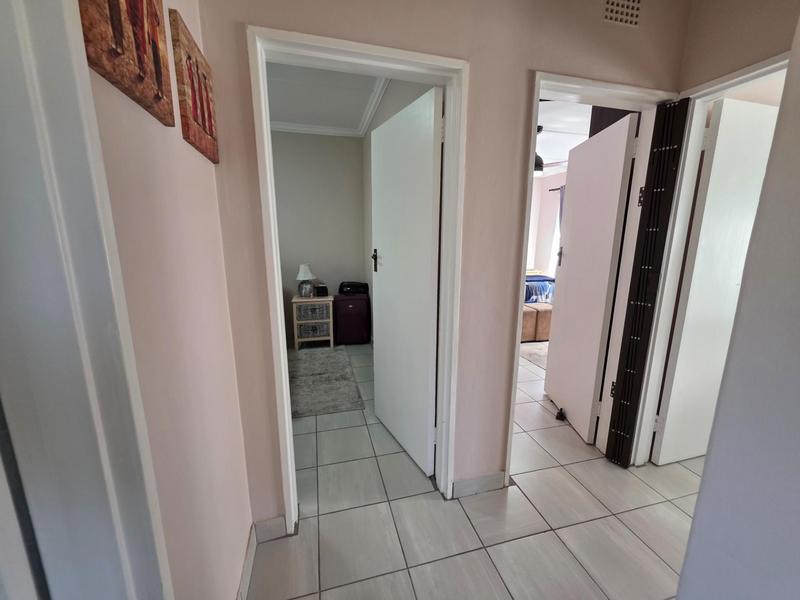 3 Bedroom Property for Sale in Huttenheights KwaZulu-Natal