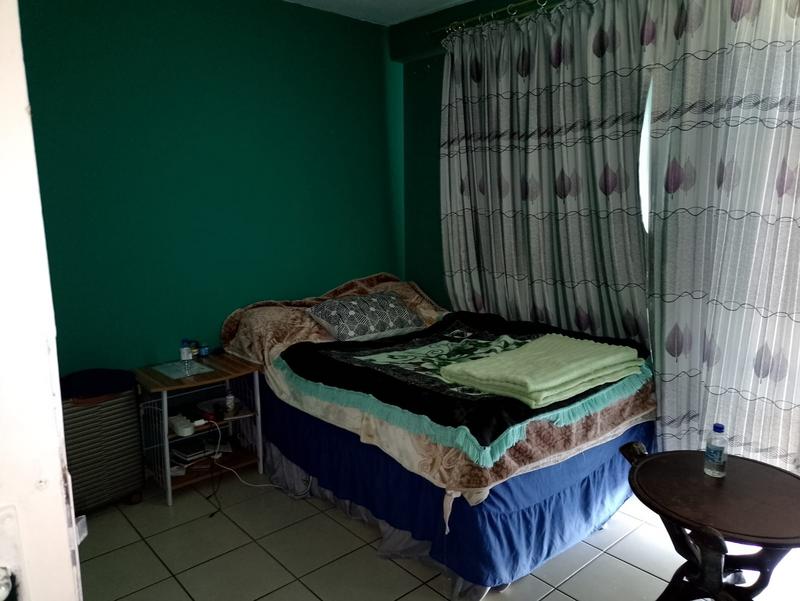 To Let 2 Bedroom Property for Rent in Empangeni Central KwaZulu-Natal