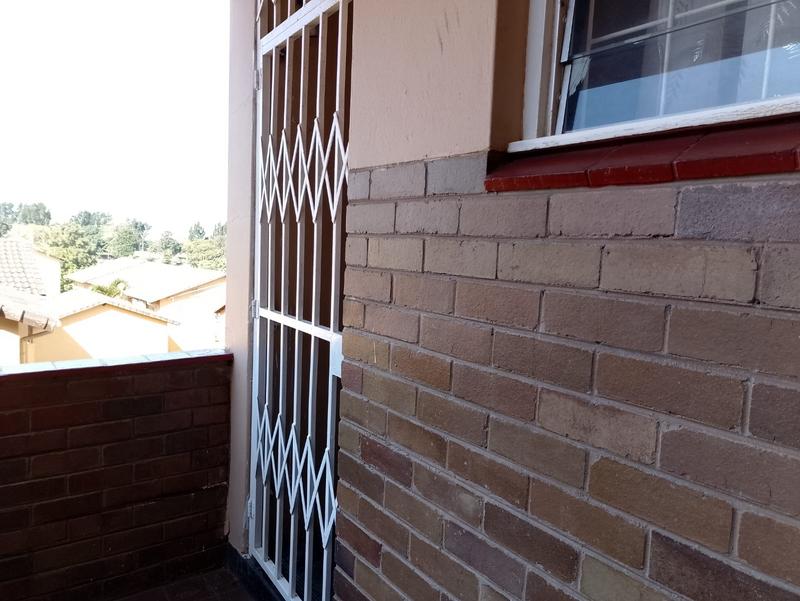 To Let 2 Bedroom Property for Rent in Empangeni Central KwaZulu-Natal