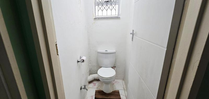 1 Bedroom Property for Sale in Overport KwaZulu-Natal