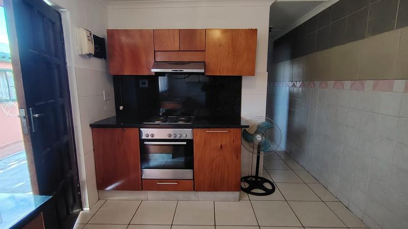 To Let 1 Bedroom Property for Rent in Whetstone KwaZulu-Natal