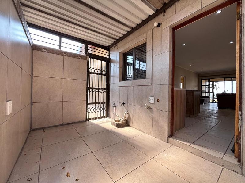 3 Bedroom Property for Sale in Reservoir Hills KwaZulu-Natal