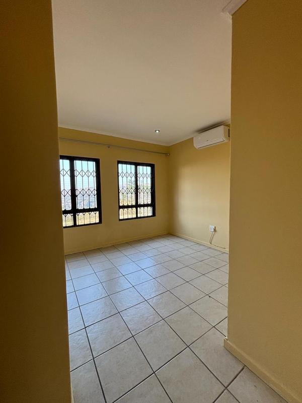 3 Bedroom Property for Sale in Reservoir Hills KwaZulu-Natal