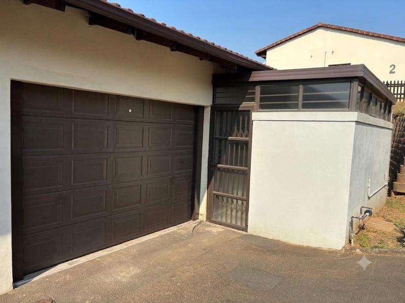 3 Bedroom Property for Sale in Reservoir Hills KwaZulu-Natal