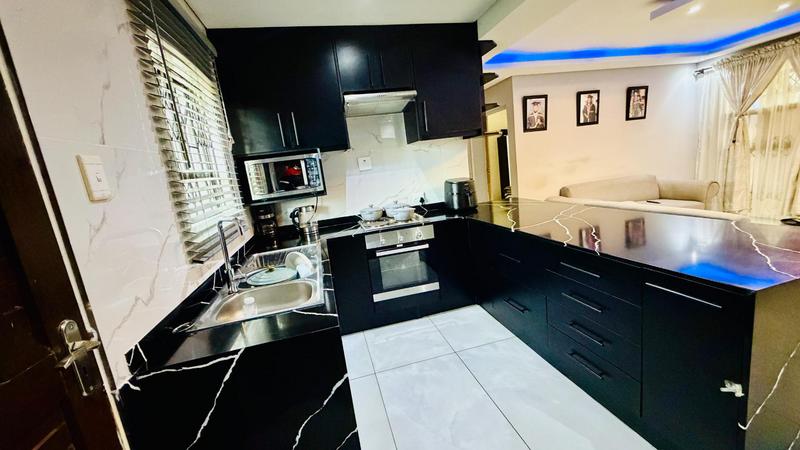 3 Bedroom Property for Sale in Kwamashu KwaZulu-Natal