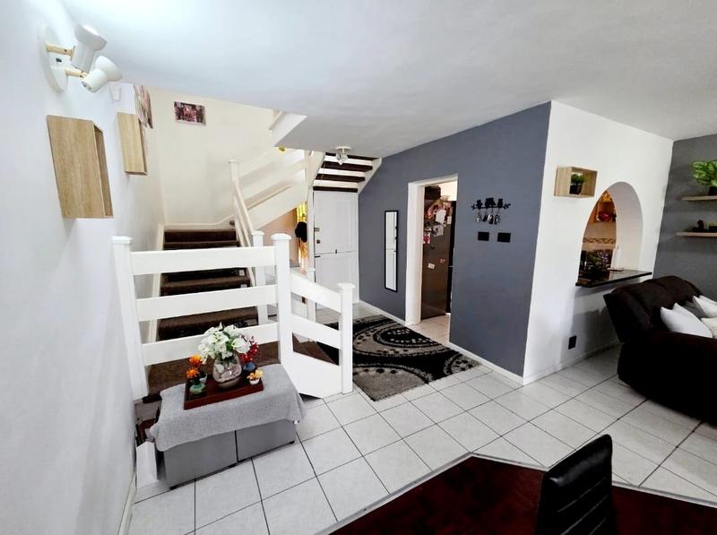 3 Bedroom Property for Sale in Amanzimtoti KwaZulu-Natal