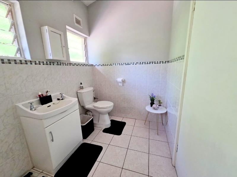 3 Bedroom Property for Sale in Amanzimtoti KwaZulu-Natal