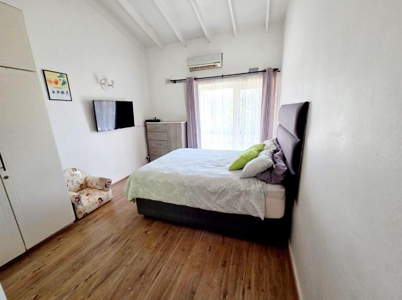 3 Bedroom Property for Sale in Amanzimtoti KwaZulu-Natal