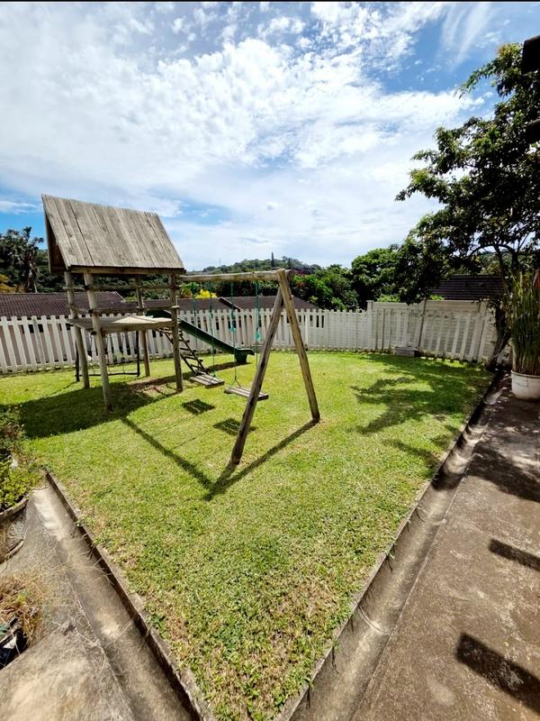 3 Bedroom Property for Sale in Amanzimtoti KwaZulu-Natal