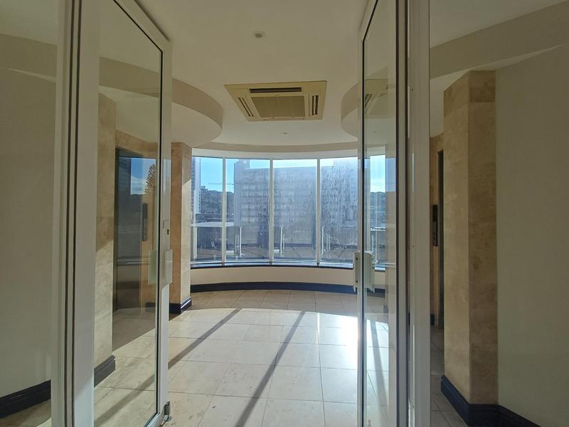 To Let 2 Bedroom Property for Rent in Umhlanga Rocks KwaZulu-Natal