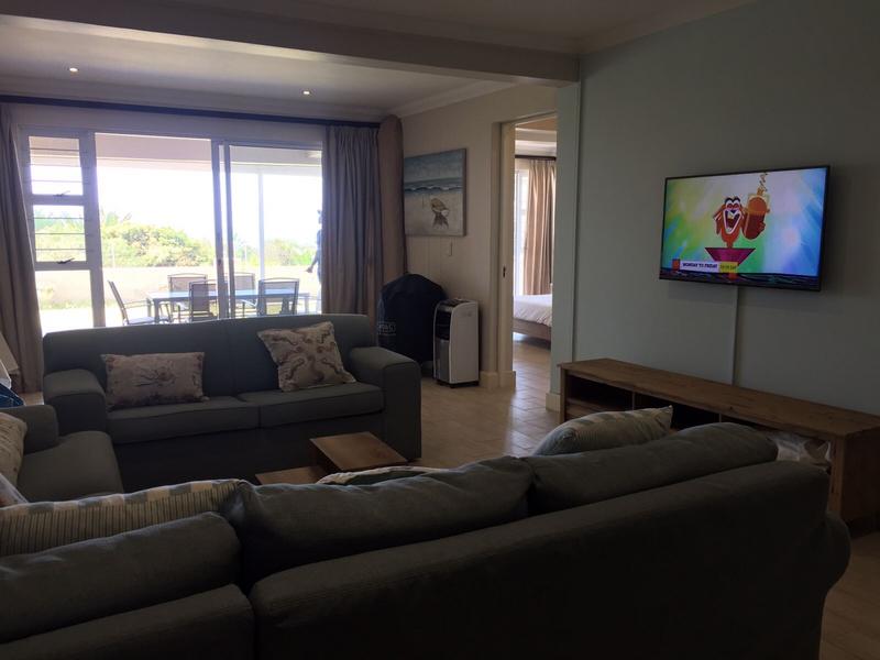 To Let 3 Bedroom Property for Rent in St Michaels On Sea KwaZulu-Natal