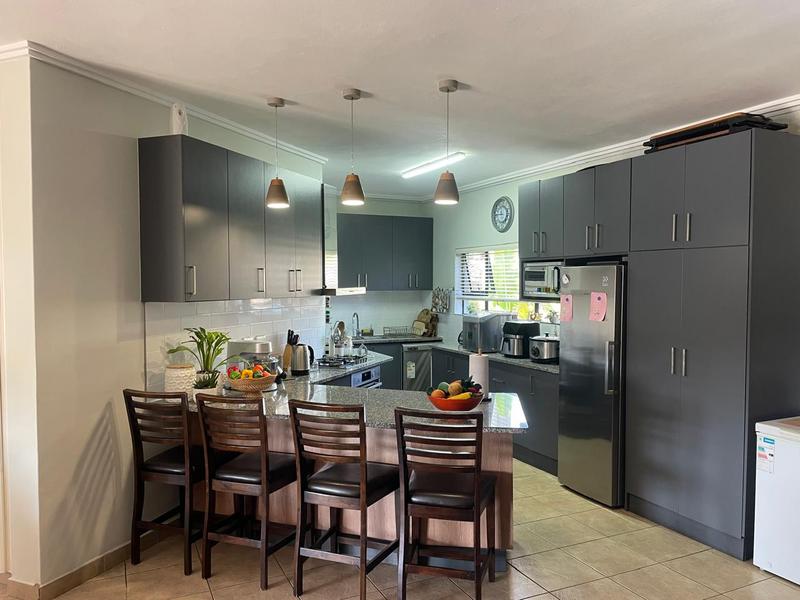 3 Bedroom Property for Sale in Palm Lakes Estate KwaZulu-Natal