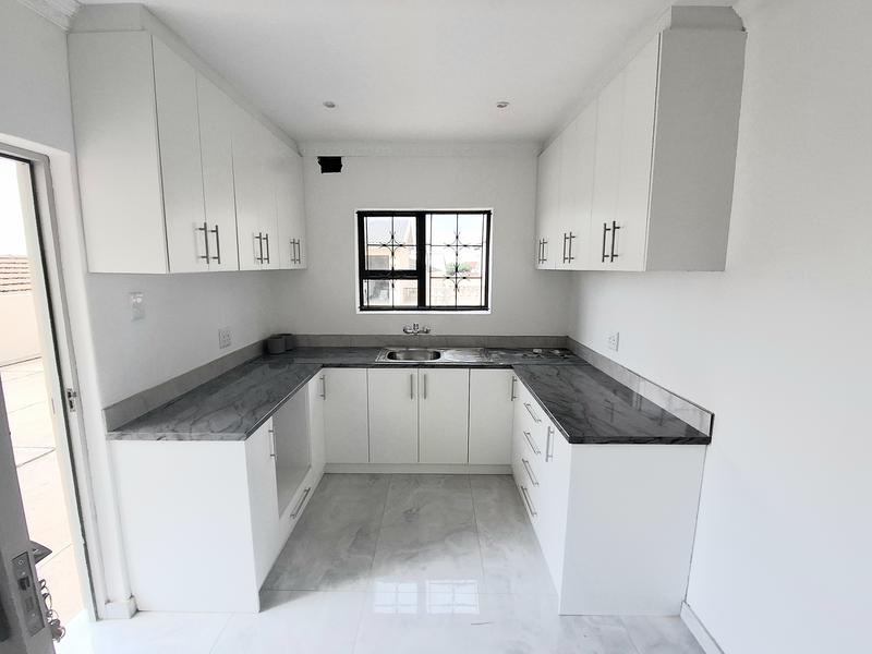 To Let 1 Bedroom Property for Rent in Reservoir Hills KwaZulu-Natal