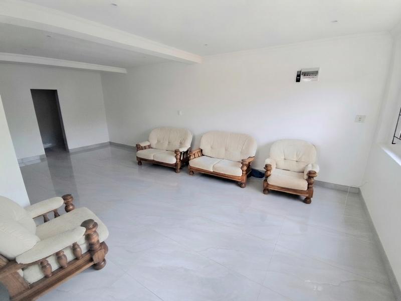 To Let 1 Bedroom Property for Rent in Reservoir Hills KwaZulu-Natal