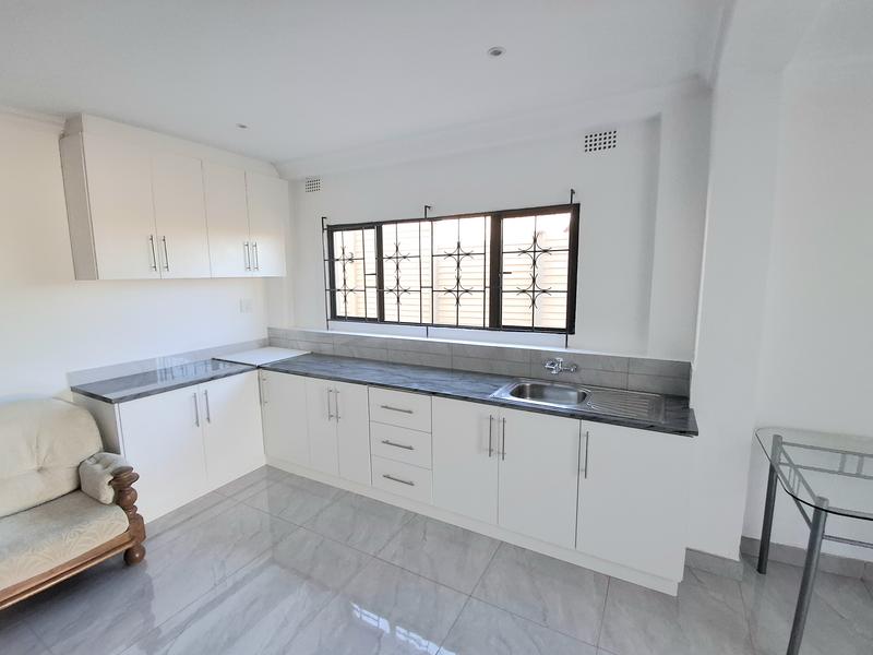To Let 1 Bedroom Property for Rent in Reservoir Hills KwaZulu-Natal
