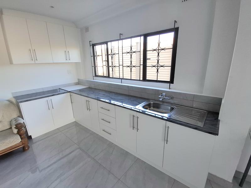 To Let 1 Bedroom Property for Rent in Reservoir Hills KwaZulu-Natal