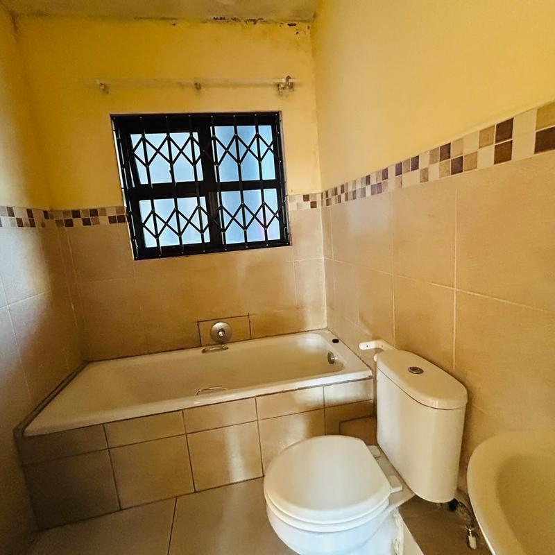 2 Bedroom Property for Sale in Brackenham KwaZulu-Natal