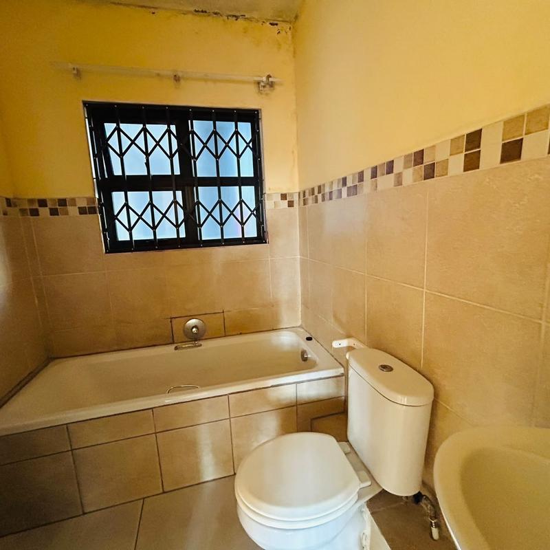 2 Bedroom Property for Sale in Brackenham KwaZulu-Natal