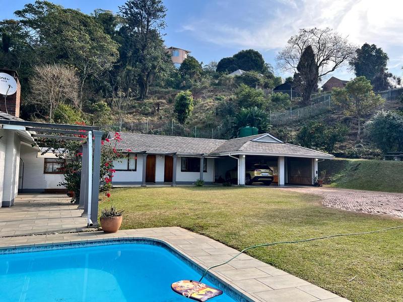 5 Bedroom Property for Sale in Athlone KwaZulu-Natal