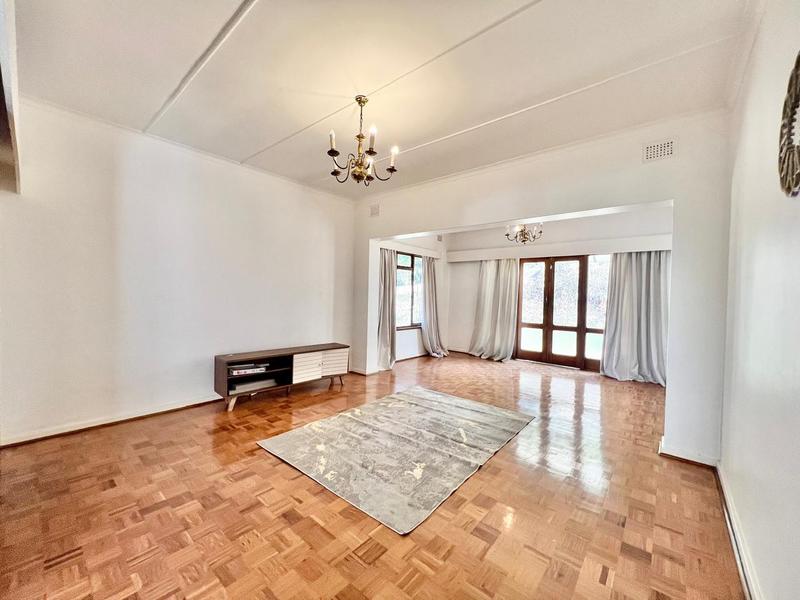 5 Bedroom Property for Sale in Athlone KwaZulu-Natal