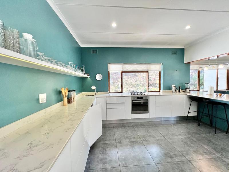 5 Bedroom Property for Sale in Athlone KwaZulu-Natal