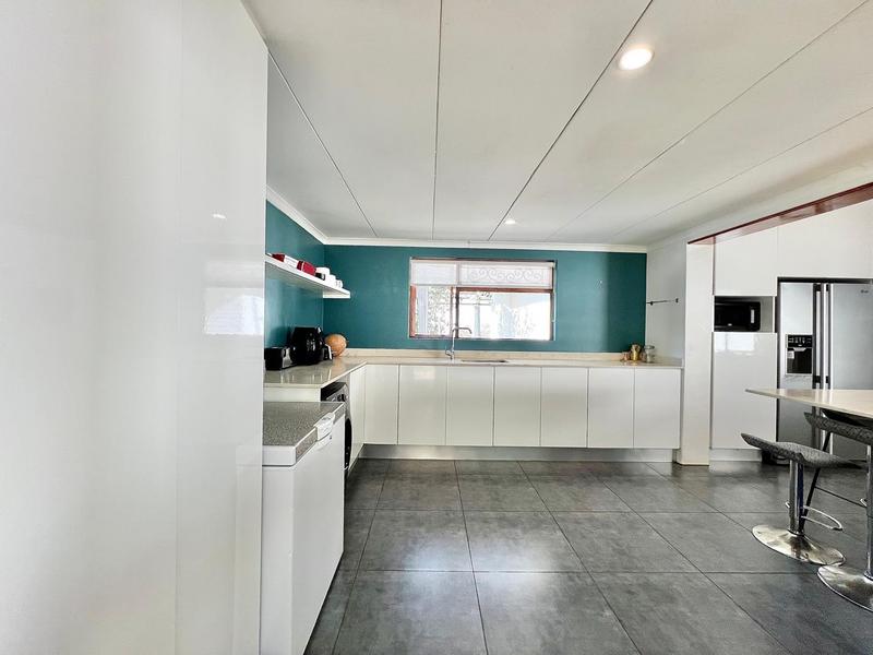 5 Bedroom Property for Sale in Athlone KwaZulu-Natal