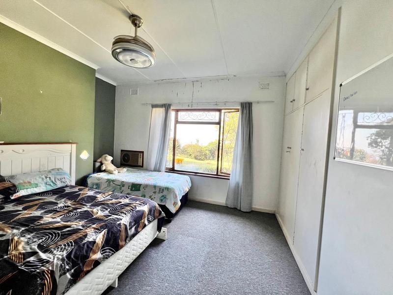 5 Bedroom Property for Sale in Athlone KwaZulu-Natal