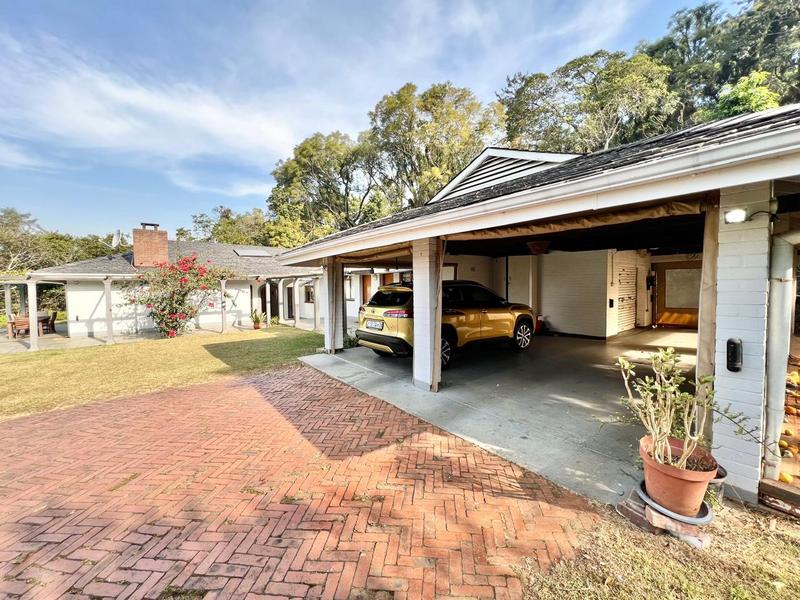 5 Bedroom Property for Sale in Athlone KwaZulu-Natal