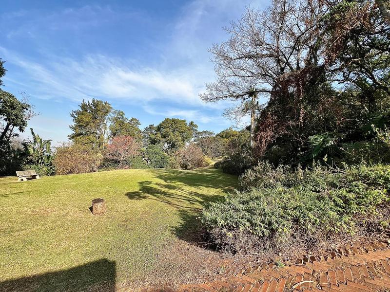 5 Bedroom Property for Sale in Athlone KwaZulu-Natal