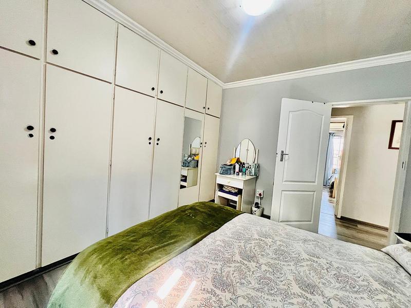 4 Bedroom Property for Sale in Newholme KwaZulu-Natal