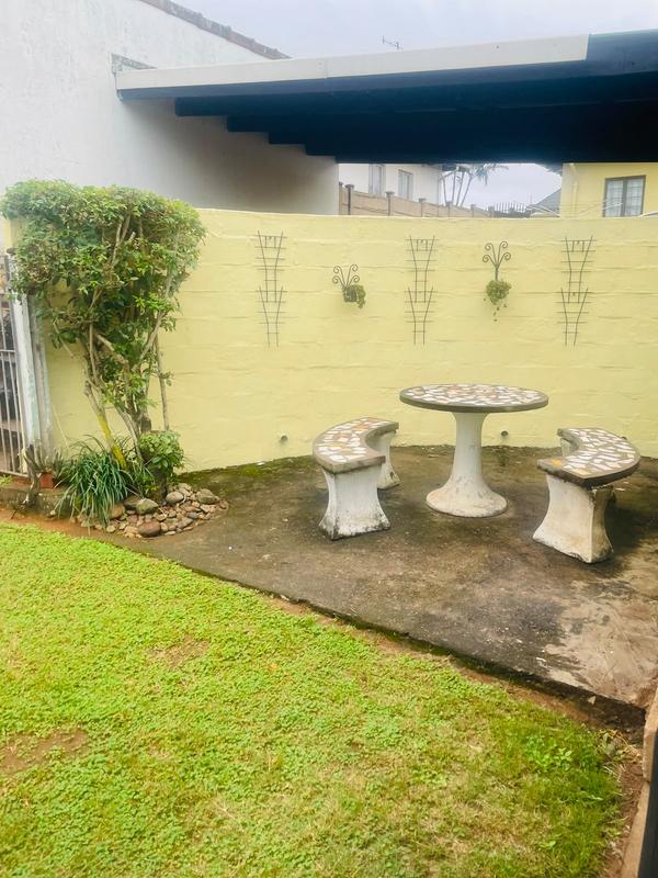 2 Bedroom Property for Sale in Woodlands KwaZulu-Natal