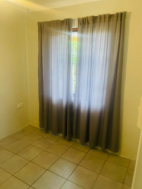 2 Bedroom Property for Sale in Woodlands KwaZulu-Natal