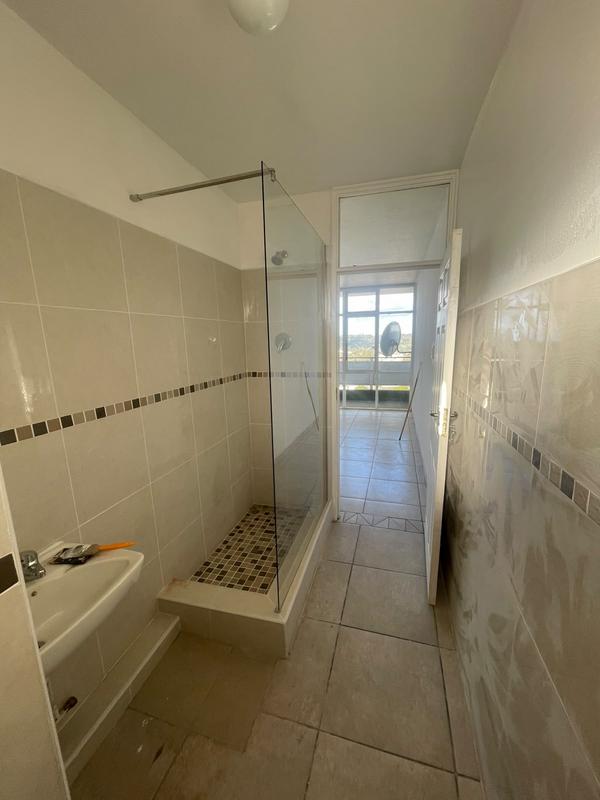 To Let 1 Bedroom Property for Rent in Pinetown KwaZulu-Natal
