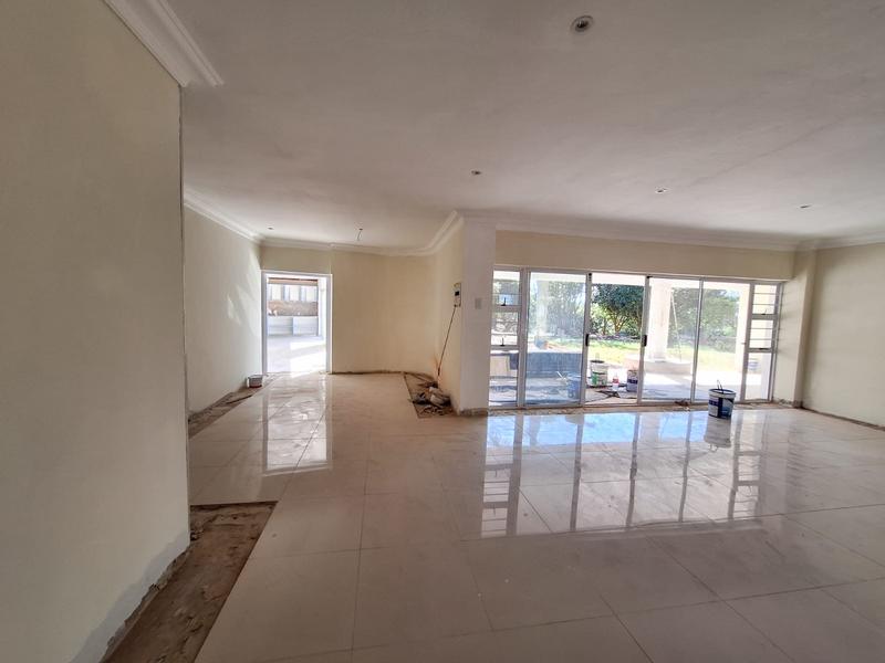 To Let 4 Bedroom Property for Rent in Durban North KwaZulu-Natal