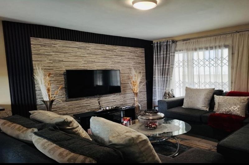 2 Bedroom Property for Sale in Newlands KwaZulu-Natal