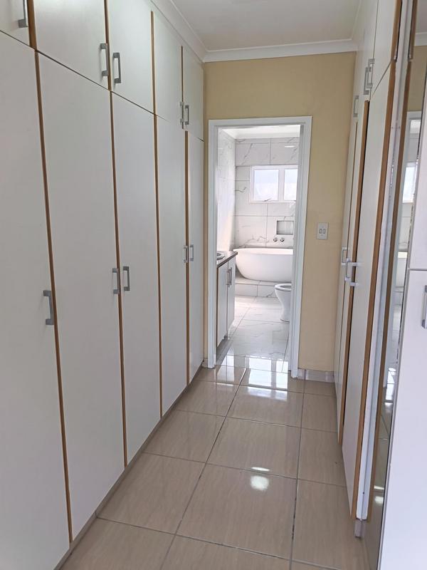 To Let 3 Bedroom Property for Rent in Riverside KwaZulu-Natal