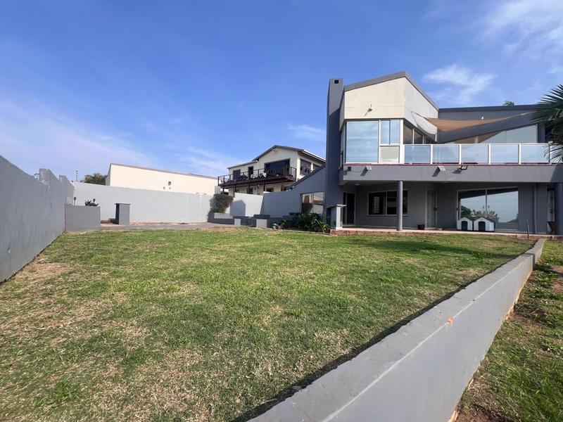 3 Bedroom Property for Sale in Manaba Beach KwaZulu-Natal