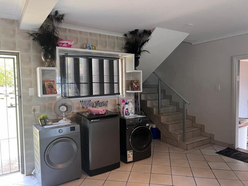 3 Bedroom Property for Sale in Manaba Beach KwaZulu-Natal