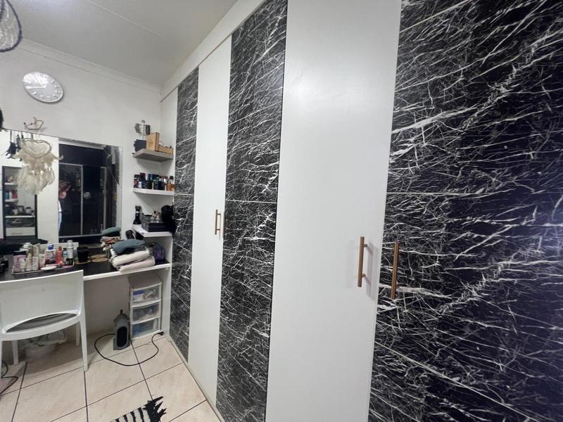 3 Bedroom Property for Sale in Manaba Beach KwaZulu-Natal