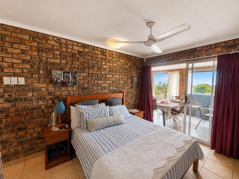 10 Bedroom Property for Sale in Manaba Beach KwaZulu-Natal