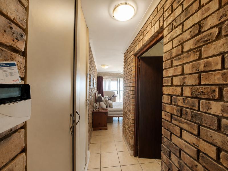 10 Bedroom Property for Sale in Manaba Beach KwaZulu-Natal