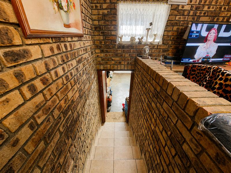 10 Bedroom Property for Sale in Manaba Beach KwaZulu-Natal