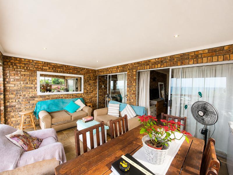 10 Bedroom Property for Sale in Manaba Beach KwaZulu-Natal